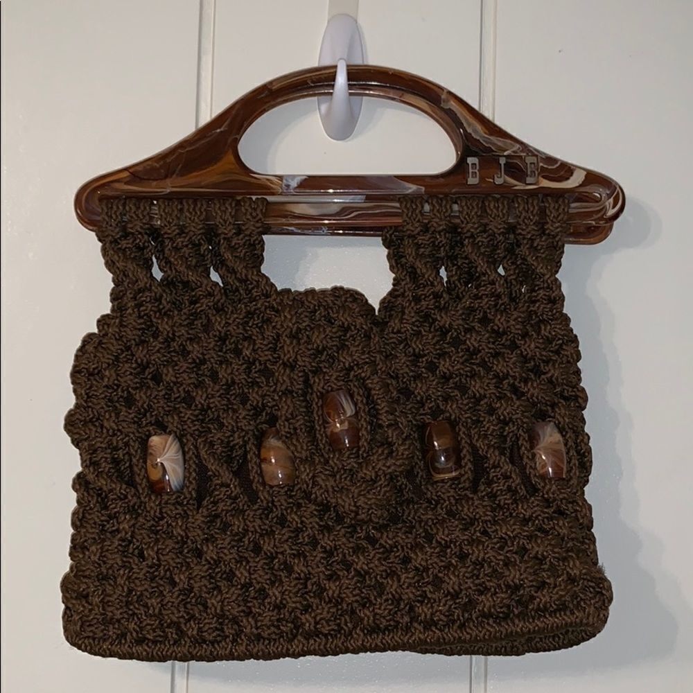 Vtg 70s brown macrame purse‎ with plastic handles